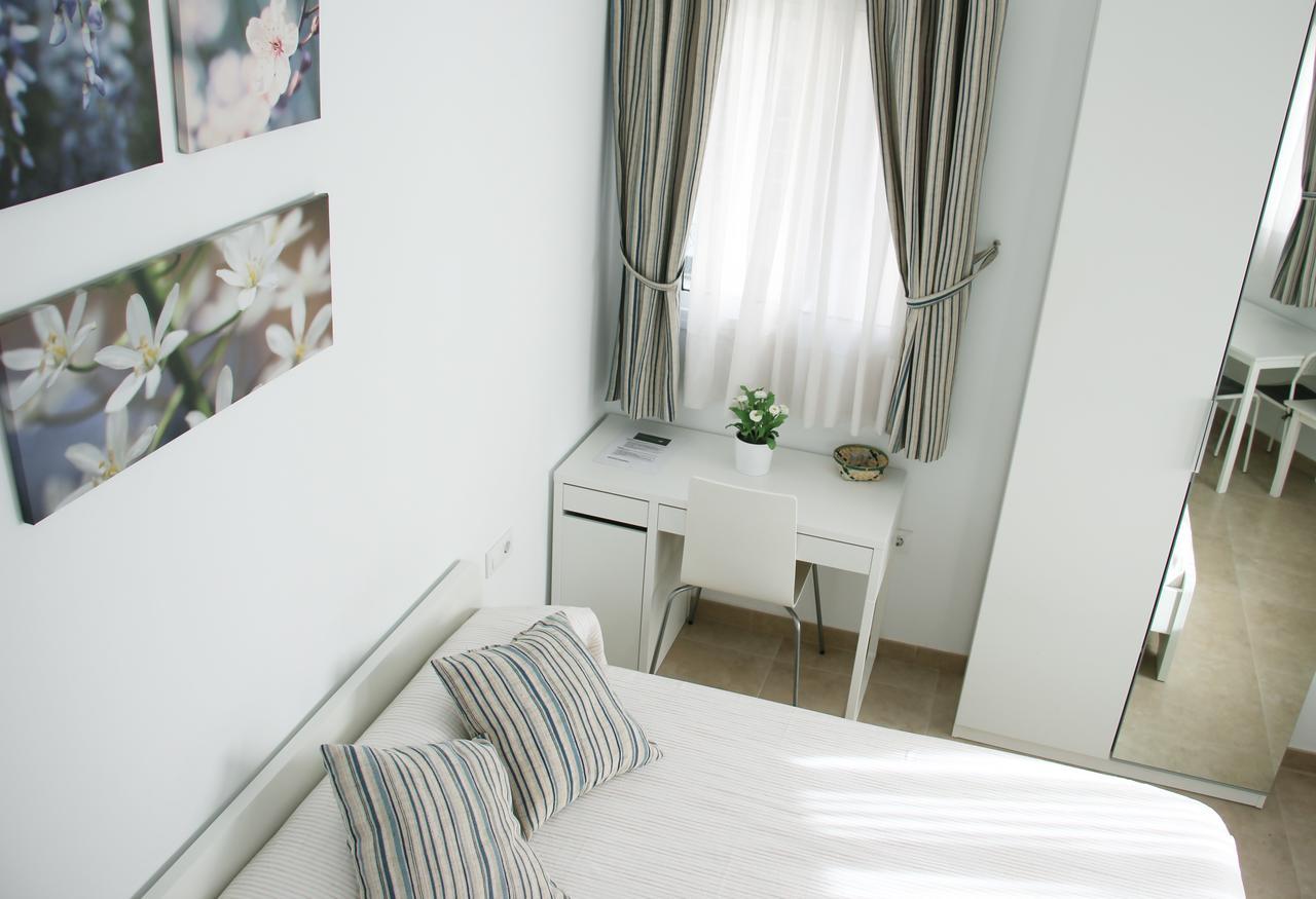 Hotel Sunnylivings Sevilla Exterior foto